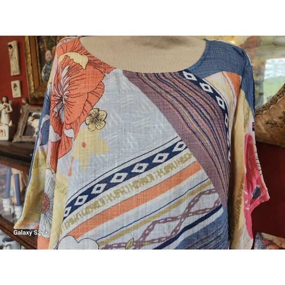 F55 Charlie B Blouse, Multi Colored Print Size Large - Picture 5 of 9